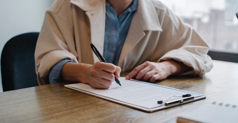 Como Colocar Cursos no Currículo