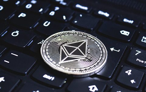 Capa do Curso de Desenvolvimento Blockchain Avançado