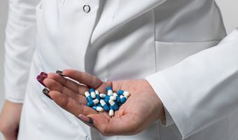Capa do Curso de Farmacologia Clínica