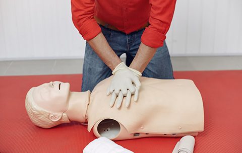 Capa do Curso de Primeiros Socorros para Direção Defensiva